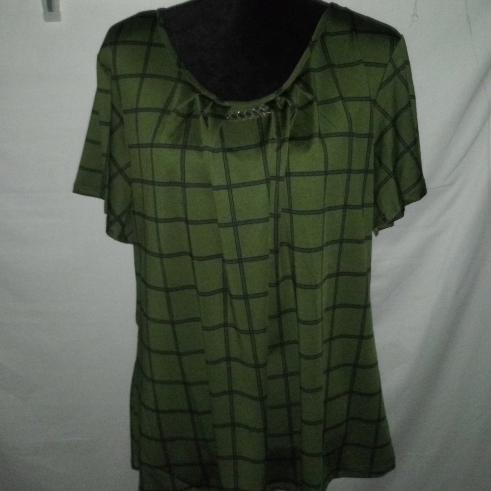 Notations Green Blouse Women's Size 2X. New